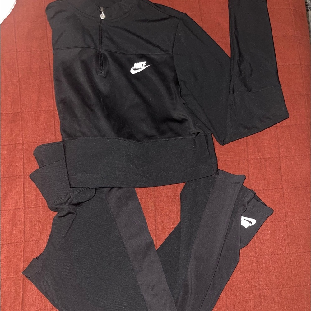 Nike two piece workout set